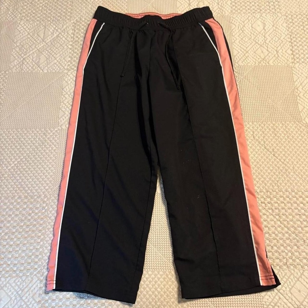 Y2K Coquette Pilates Princess Black and Pink Capri Track Pants